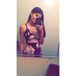 Meet your Posher, Natasha